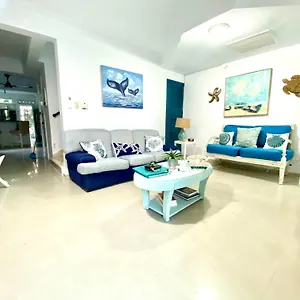  Villa Close To The Bahia Tropical Escape Rd
